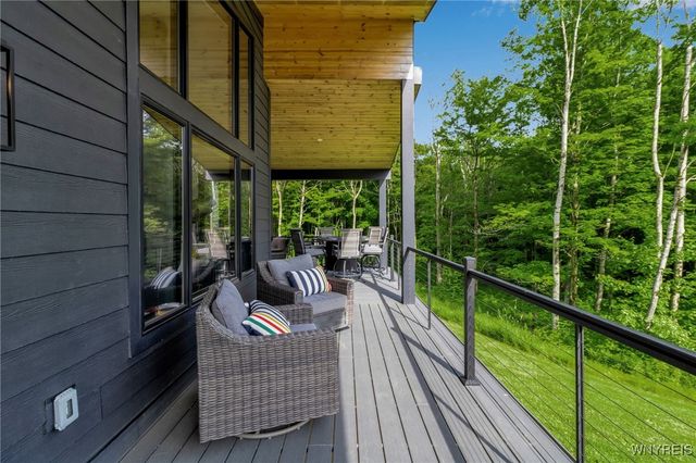 8 Trail Heights Poverty Hill Road, Ellicottville, NY 14731