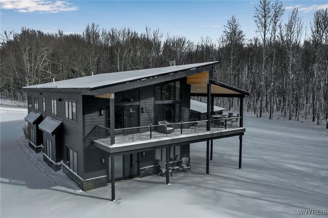 8 Trail Heights Poverty Hill Road, Ellicottville, NY 14731