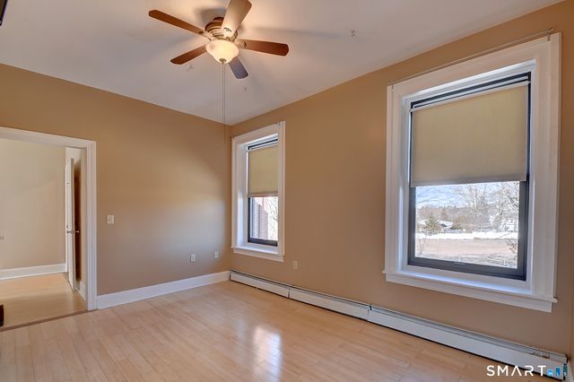 26 Greene Avenue A8, Norwich, CT 06360