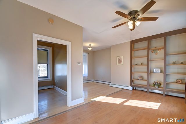 26 Greene Avenue A8, Norwich, CT 06360