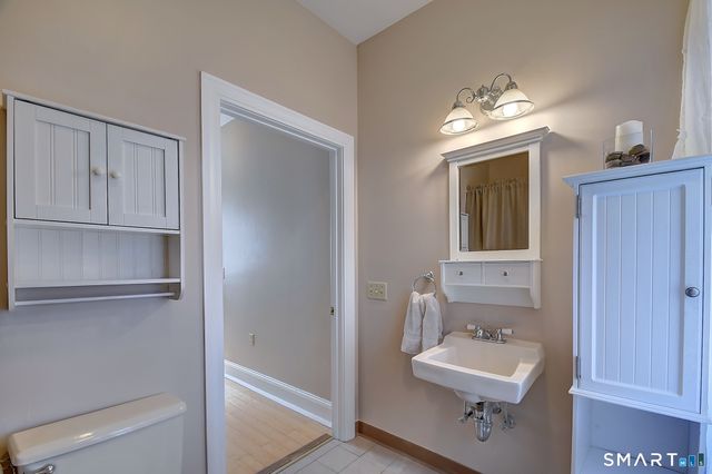 26 Greene Avenue A8, Norwich, CT 06360