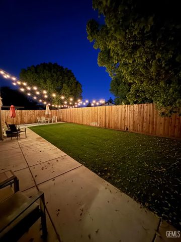 3708 Meade Court, Bakersfield, CA 93309