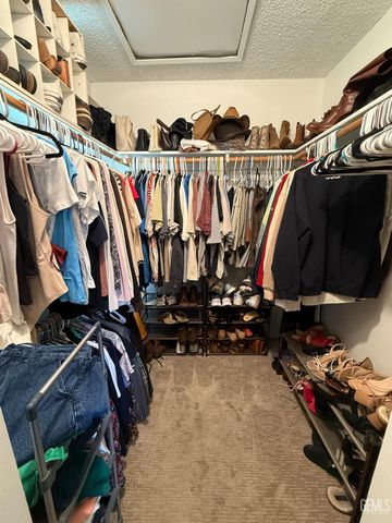 3708 Meade Court, Bakersfield, CA 93309