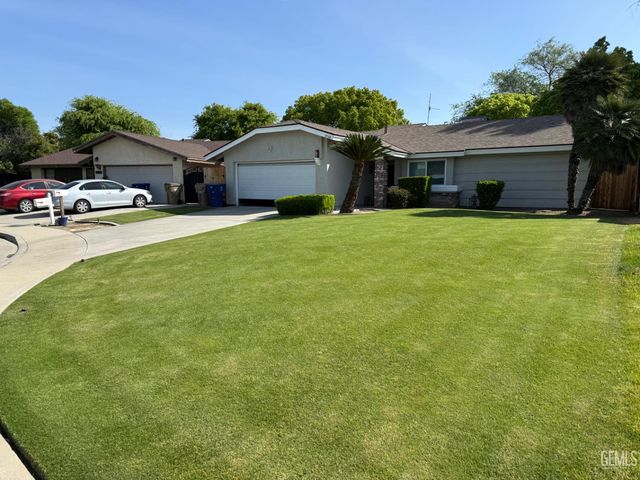 3708 Meade Court, Bakersfield, CA 93309