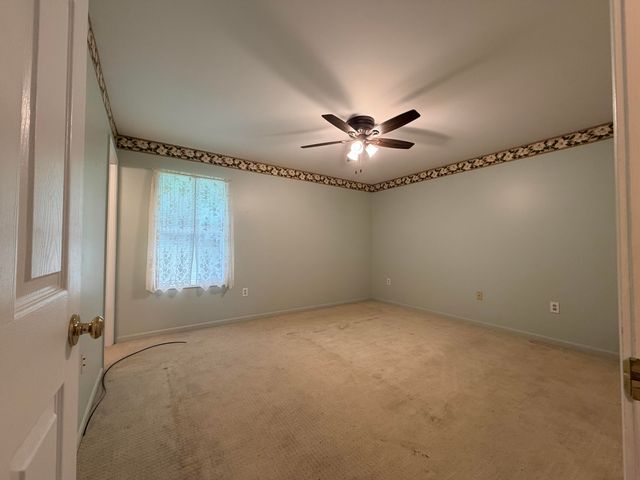 6527 Tall Oaks Drive, Florence, KY 41042