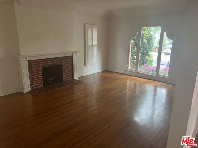 1115 S La Peer Drive, Los Angeles, CA 90035