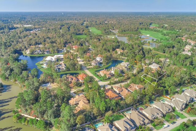 30 Johnathan Landing Court, The Woodlands, TX 77389