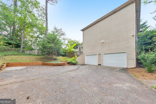 3125 Dogwood Valley Court NE, Marietta, GA 30068
