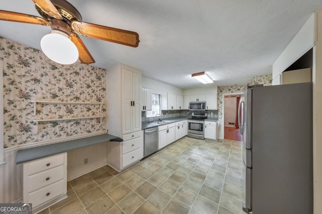 3125 Dogwood Valley Court NE, Marietta, GA 30068
