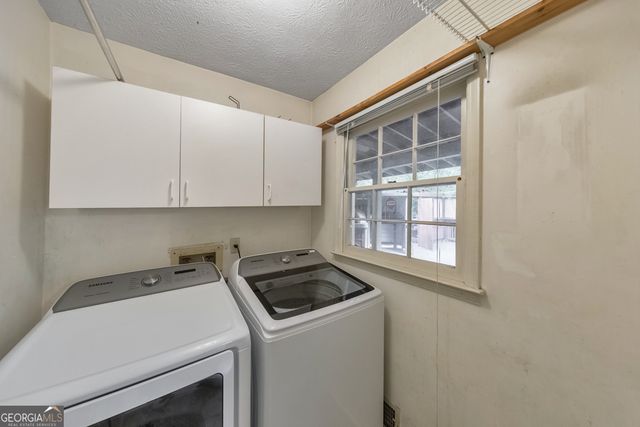 3125 Dogwood Valley Court NE, Marietta, GA 30068