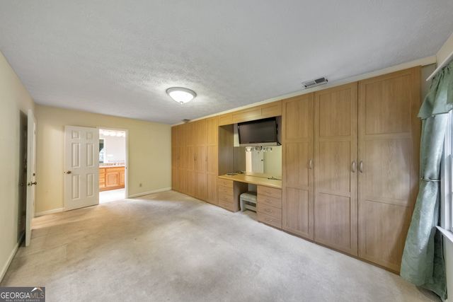 3125 Dogwood Valley Court NE, Marietta, GA 30068