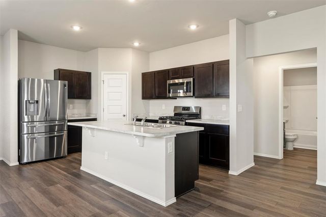 11840 Kameron Way, Yukon, OK 73099