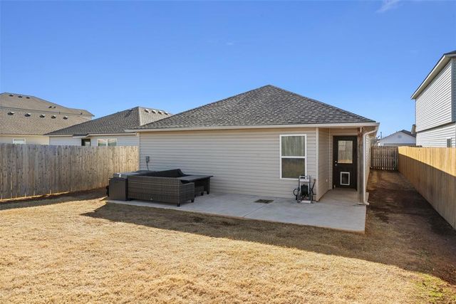 11840 Kameron Way, Yukon, OK 73099