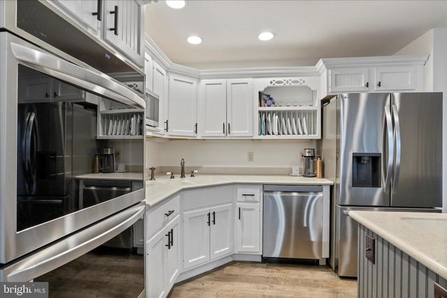 10745 HERSHEY DR, Williamsport, MD 21795