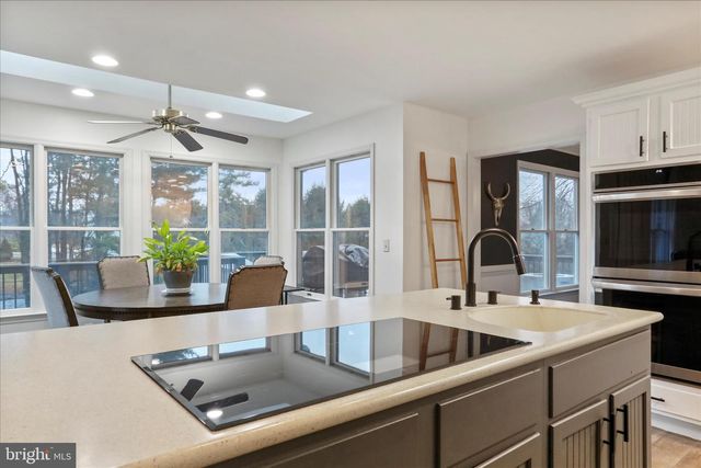 10745 HERSHEY DR, Williamsport, MD 21795