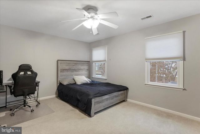 10745 HERSHEY DR, Williamsport, MD 21795