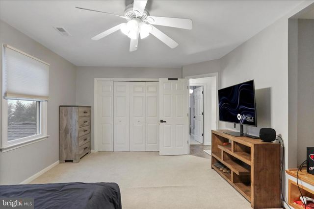 10745 HERSHEY DR, Williamsport, MD 21795