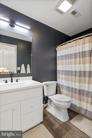 10745 HERSHEY DR, Williamsport, MD 21795