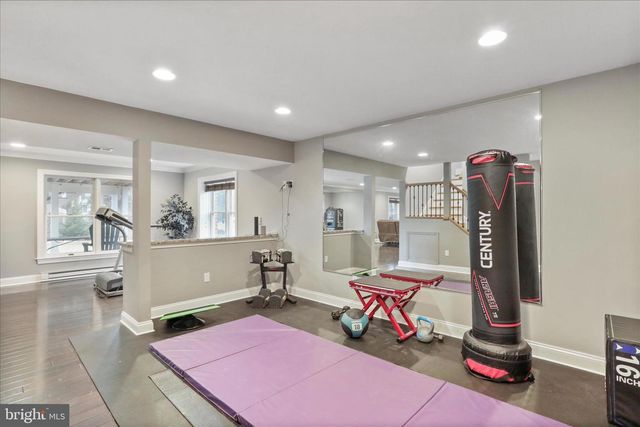 10745 HERSHEY DR, Williamsport, MD 21795