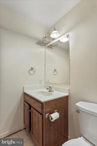 10745 HERSHEY DR, Williamsport, MD 21795