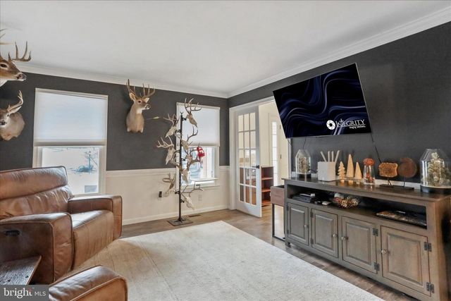 10745 HERSHEY DR, Williamsport, MD 21795