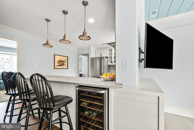 5005 RHOADES PL, Alexandria, VA 22304