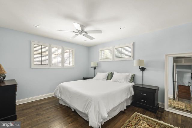 5005 RHOADES PL, Alexandria, VA 22304