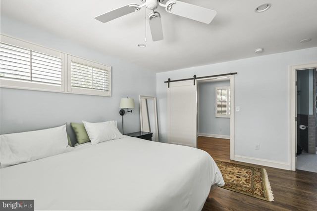 5005 RHOADES PL, Alexandria, VA 22304