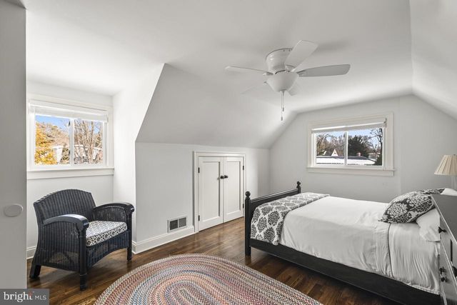 5005 RHOADES PL, Alexandria, VA 22304