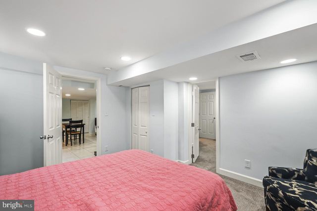 5005 RHOADES PL, Alexandria, VA 22304