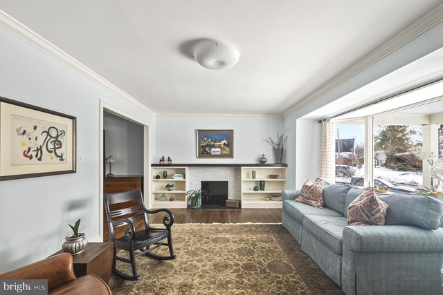 5005 RHOADES PL, Alexandria, VA 22304