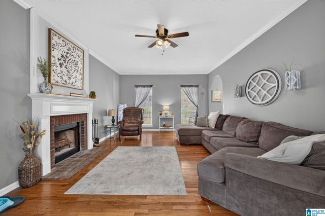 105 PARK FOREST TERRACE, Alabaster, AL 35007