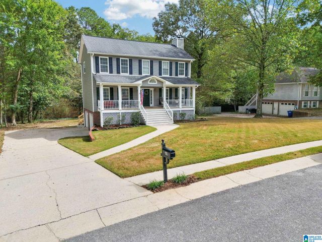 105 PARK FOREST TERRACE, Alabaster, AL 35007
