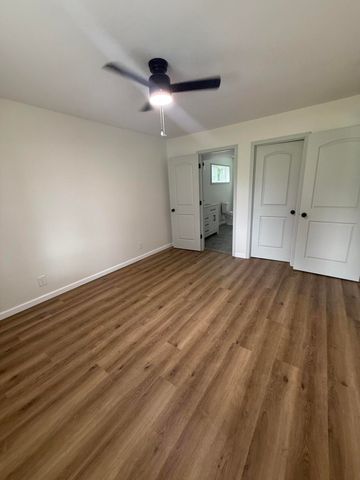 1777 Old Frankfort Road, Lawrenceburg, KY 40342