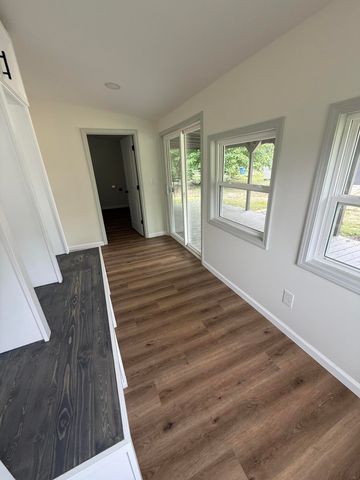 1777 Old Frankfort Road, Lawrenceburg, KY 40342