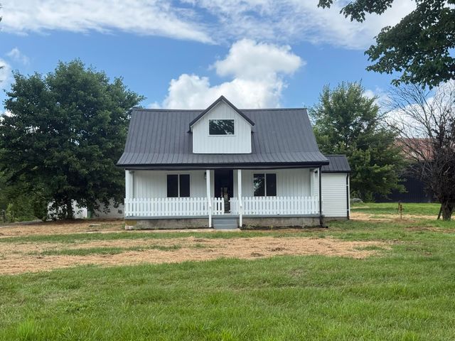 1777 Old Frankfort Road, Lawrenceburg, KY 40342