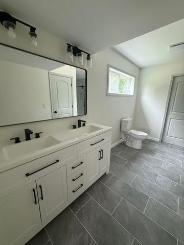 1777 Old Frankfort Road, Lawrenceburg, KY 40342