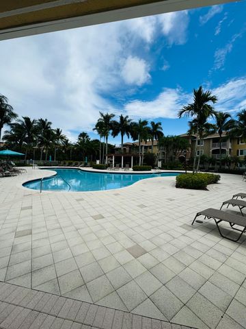 6510 Emerald Dunes Drive 304, West Palm Beach, FL 33411