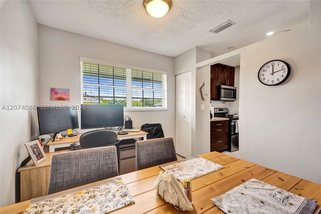 15645 SW 74th Cir Dr 6-5, Miami, FL 33193