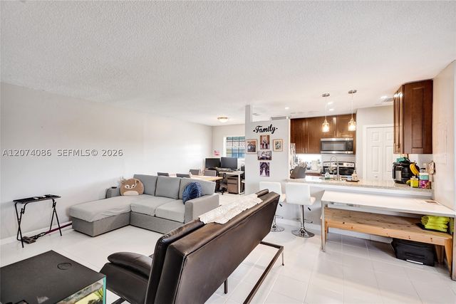 15645 SW 74th Cir Dr 6-5, Miami, FL 33193