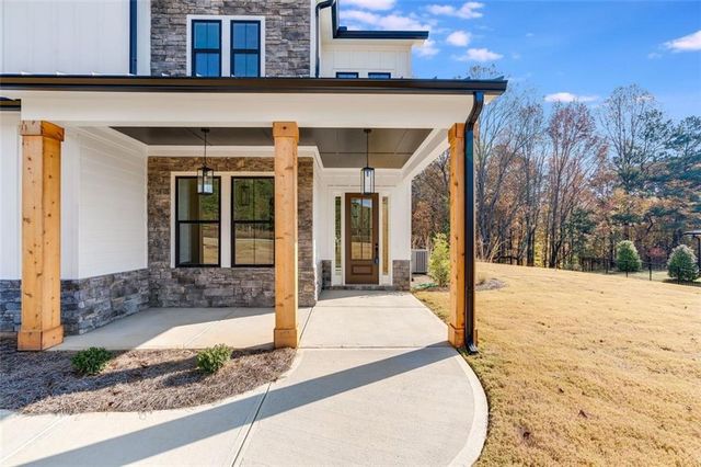 790 FERGUSON Place, Dallas, GA 30132