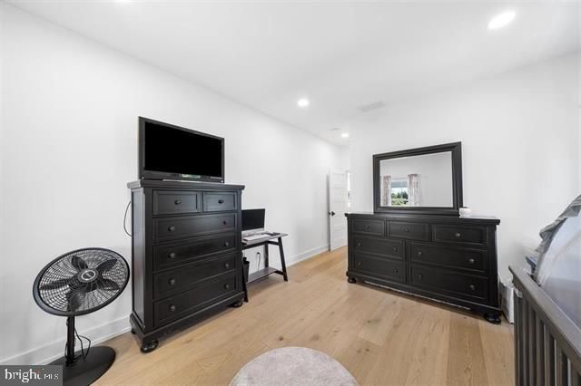 8 HOPPYS LN, Cape May Court House, NJ 08210