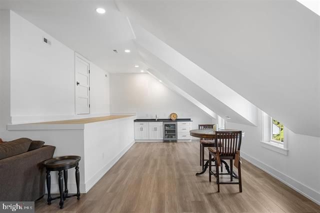 8 HOPPYS LN, Cape May Court House, NJ 08210