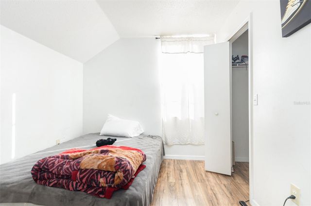 5453 WOOD CROSSING STREET, Orlando, FL 32811