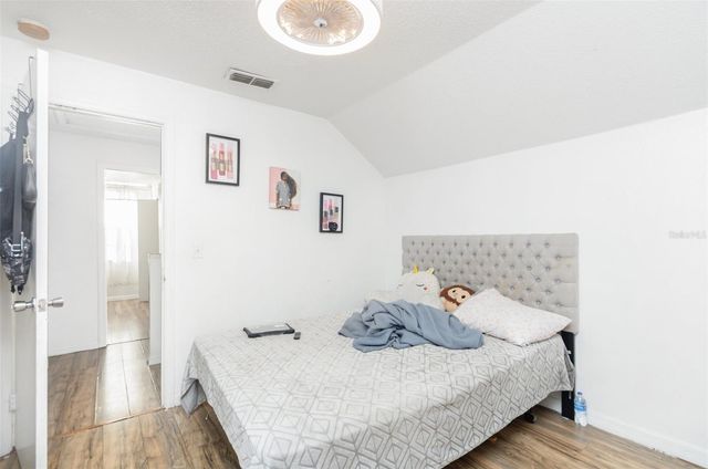 5453 WOOD CROSSING STREET, Orlando, FL 32811