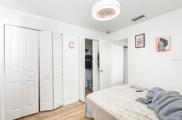 5453 WOOD CROSSING STREET, Orlando, FL 32811