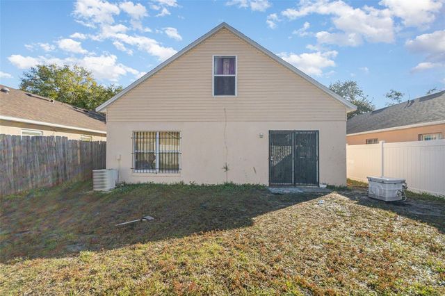 5453 WOOD CROSSING STREET, Orlando, FL 32811