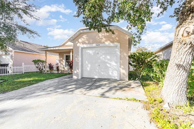 5453 WOOD CROSSING STREET, Orlando, FL 32811