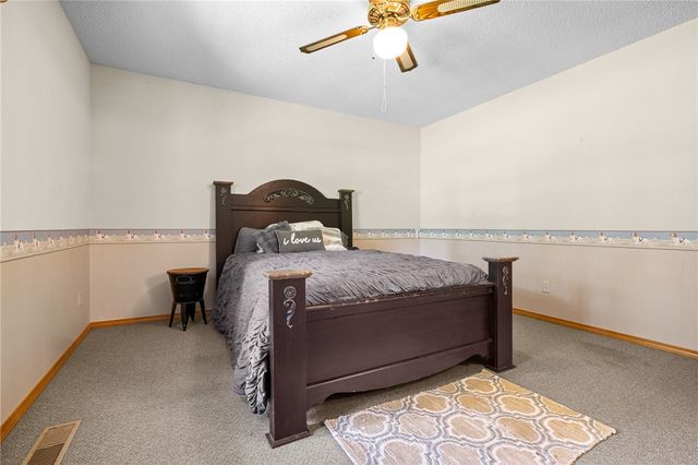185 Lucky Lane, Harrison, AR 72601