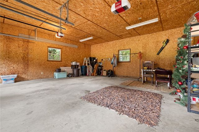 185 Lucky Lane, Harrison, AR 72601